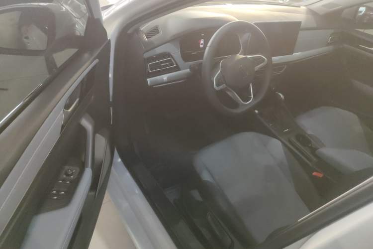 Used Volkswagen Lavida 2024 1.5L Automatic 5 Million Edition
