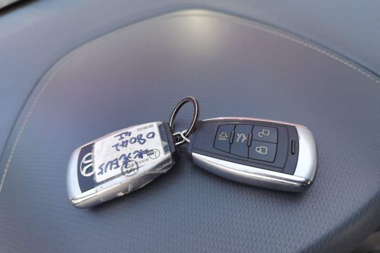 Used BAIC Beijing EU5 2018 R550 Smart Trend Edition
