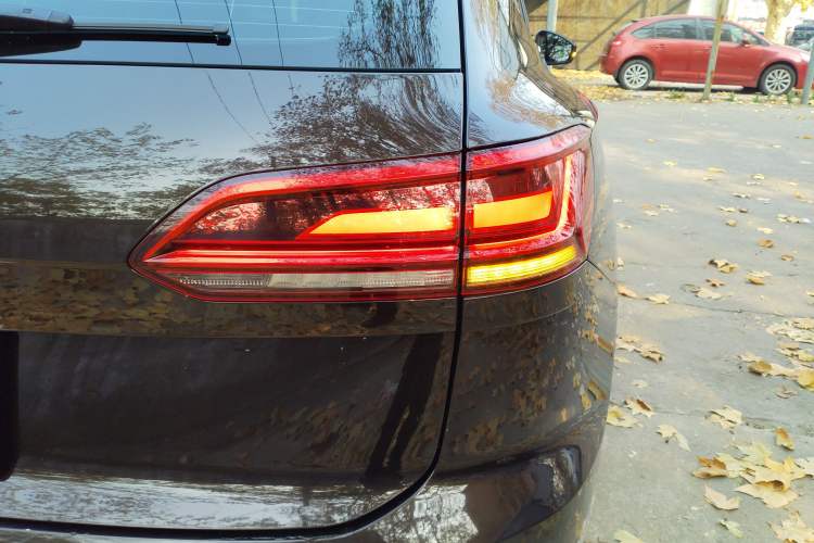 Used Volkswagen Touareg 2019 2.0 TSI Ruiyi Edition China V Standard
