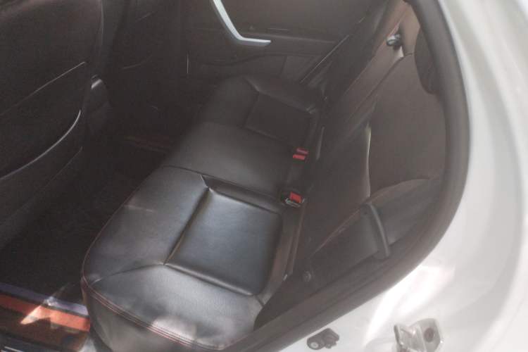 Used  Refine S3 2016 1.5L Manual Luxury Smart Version
