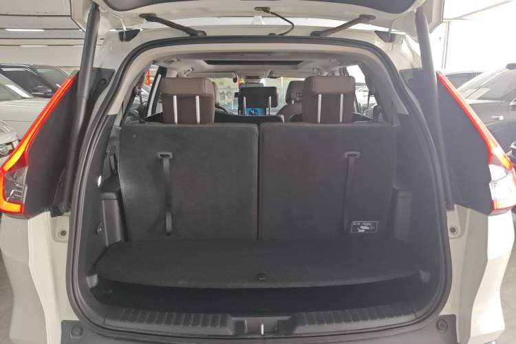 Used Honda CR-V 2023 240TURBO Two-Wheel Drive Deluxe Edition 7 Seats
