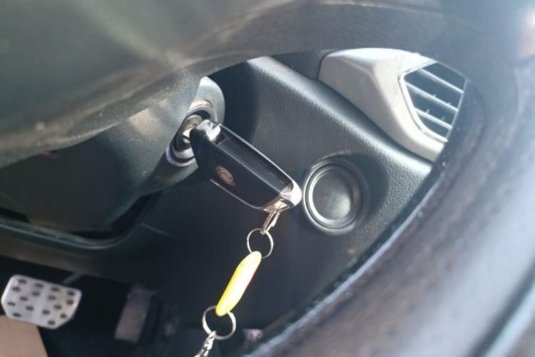 Used Dongfeng Fengon S560 2018 1.8L CVT Elite Model 7 Seats
