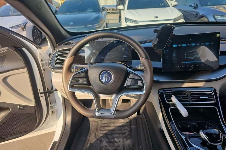 Used BYD Qin PLUS 2024 Honor Edition EV 510KM Leading Model