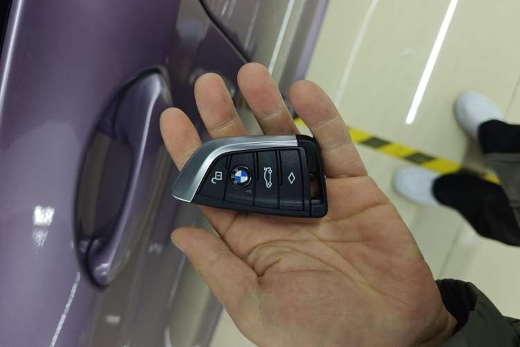 Used BMW iX3 2022 Leading Type
