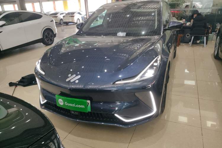 Used  LS7 2023 100kWh Lux Rear-Drive Version
