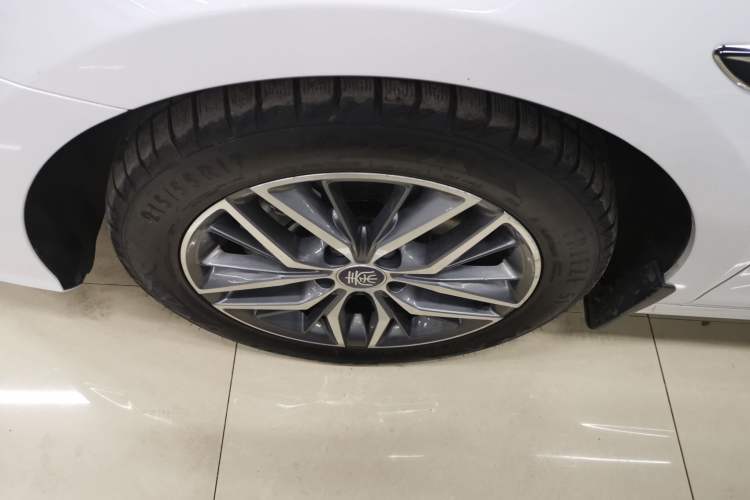 Used BYD Qin PLUS 2023 Champion Edition DM-i 120KM Beyond Model
