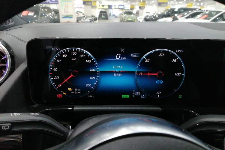 Used Mercedes-Benz EQA 2022 EQA 300 4MATIC Launch Edition