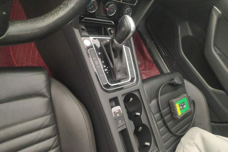 Used Volkswagen Magotan 2018 330TSI DSG Advanced Model
