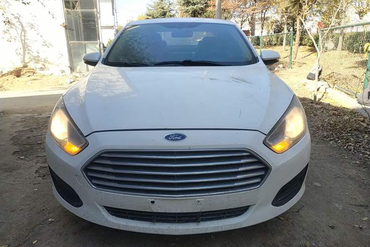 Used Ford Escort 2017 Revised Version 1.5L Manual Comfort Edition