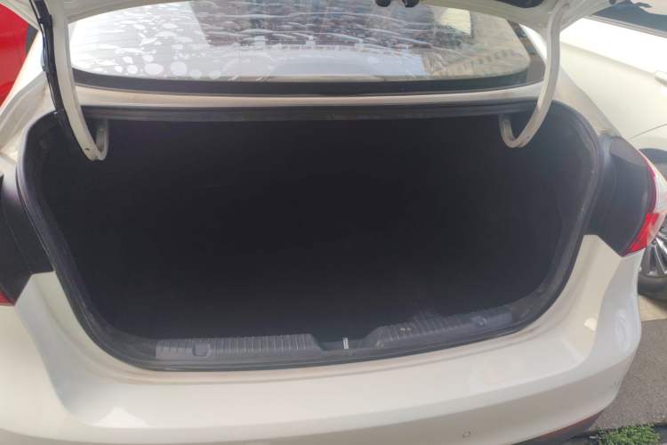 Used Kia K3 2016 1.6L Automatic GLS