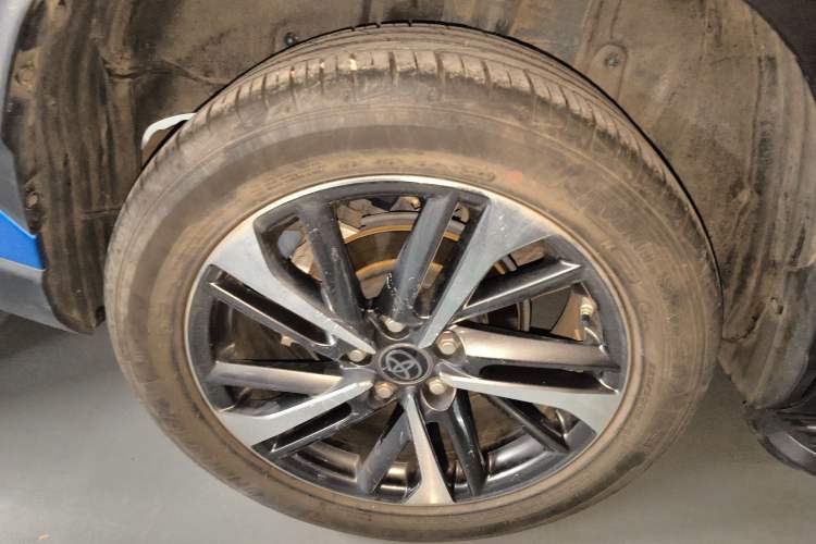 Used Toyota FRONTLANDER 2022 2.0L CVT Luxury PLUS Edition