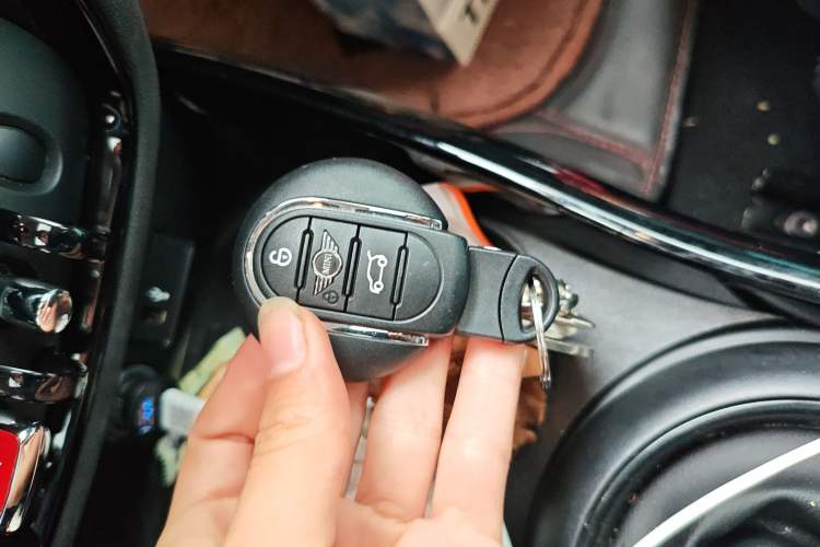 Used  Clubman 2022 1.5T COOPER Connoisseur