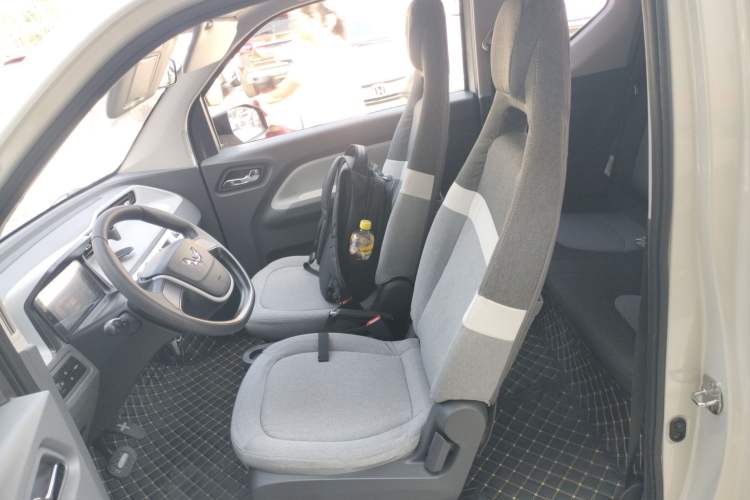 Used Wuling Hongguang MINIEV 2021 Macaron Premium Model – Lithium Iron Phosphate
