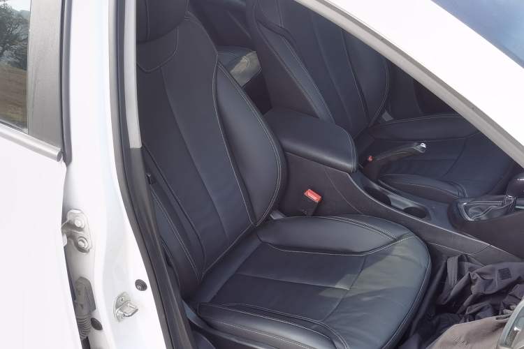 Used Buick GT 2018 18T Automatic Elite Model
