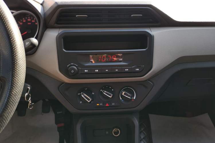 Used Wuling Hongguang 2021 1.5L Revised S Standard Version with Electric Power Steering LAR