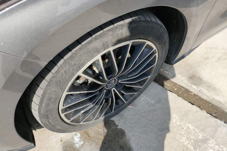 Used BYD Han 2020 EV Long-Range Luxury Model
