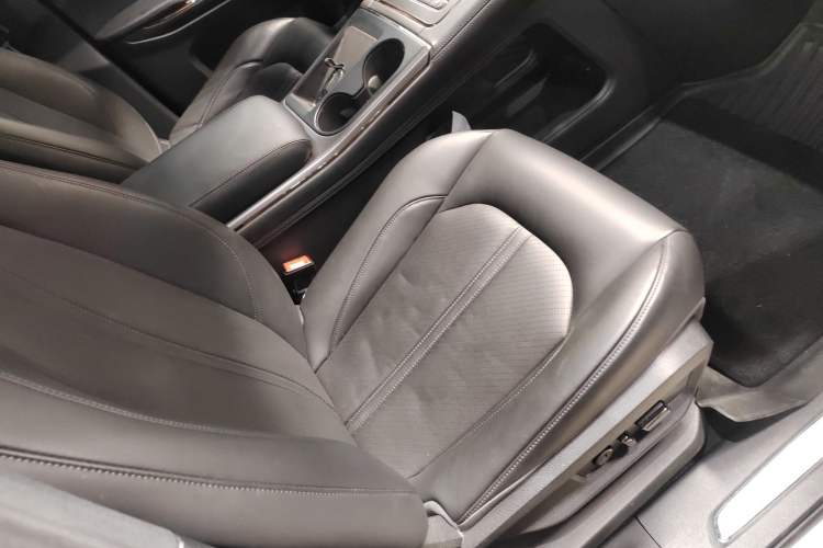 Used Nio ES6 2020 610 km Performance Version
