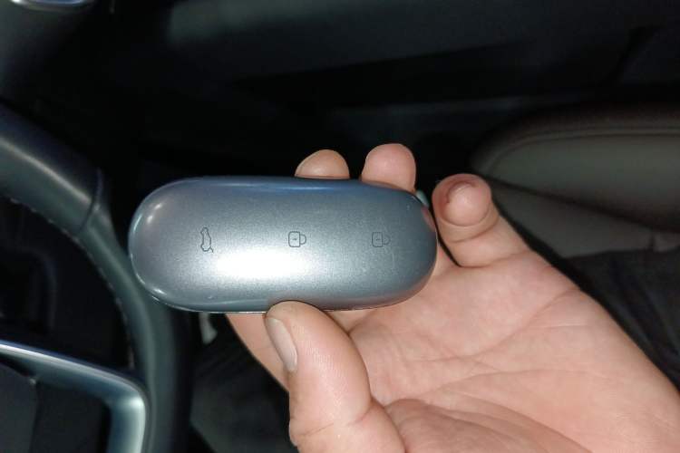 Used Li Auto L8 2023 Pro Model