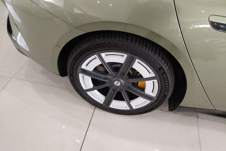 Used Xiaomi Auto SU7 2024 Rear-Drive Long-Range Intelligent Driving Version