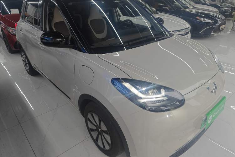 Used Wuling Bingo 2023 333 km Lingxi Connected Version
