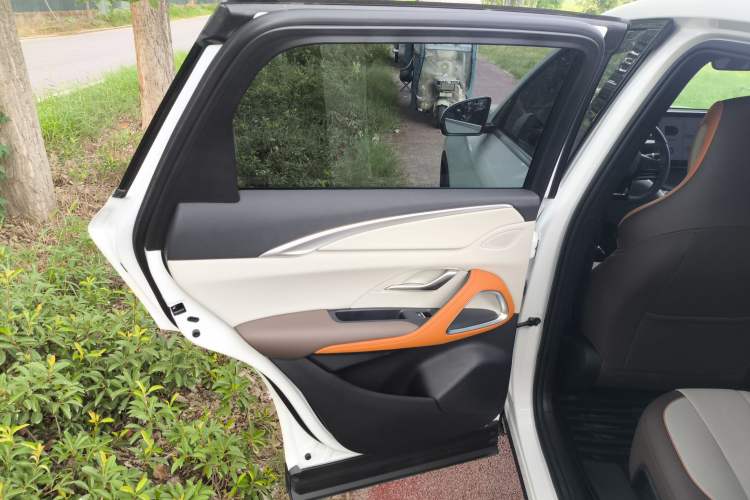 Used BYD Song Pro New Energy 2023 Champion Edition DM-i 110KM Excellence Model
