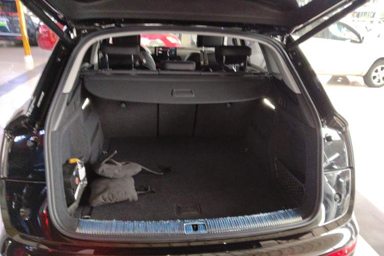 Used Audi Q5L 2022 Updated 45T Luxury Dynamic Version