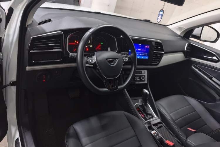 Used Jetta VS7 2023 280TSI Automatic Trend Edition
