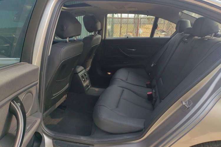 Used BMW 3 Series 2017 320Li Fashion Model
