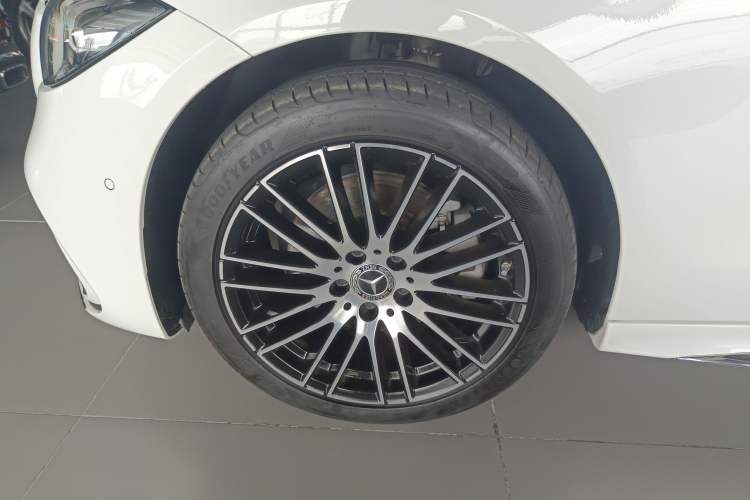 Used Mercedes-Benz C-Class 2024 Restyled C 200 L Sport Edition
