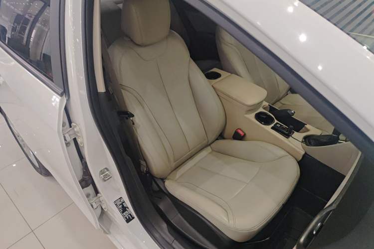 Used Buick GT 2018 15T Dual-Clutch Elite Model China V Standard
