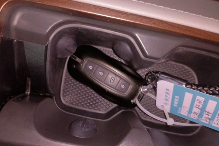 Used Ford Equator 2021 EcoBoost 225 Premier PLUS 7-seater (2/2/3)
