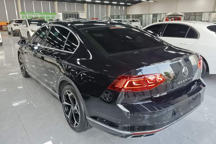 Used Volkswagen Magotan 2023 2 Million Units Commemorative Edition 330TSI DSG Luxury Version