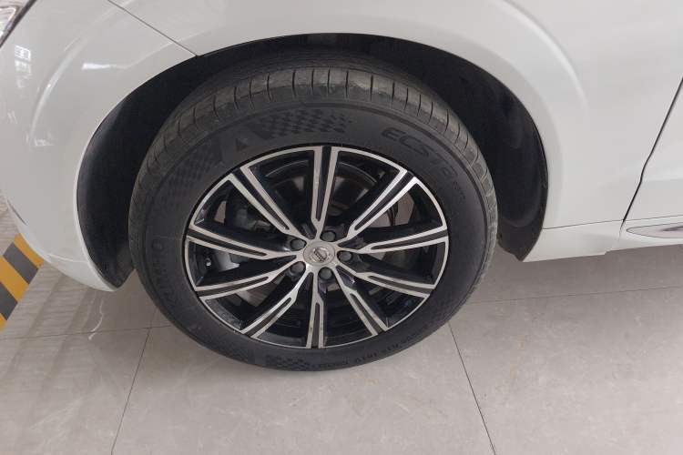 Used Volvo XC60 2021 T5 4x4 Smart Luxury Edition