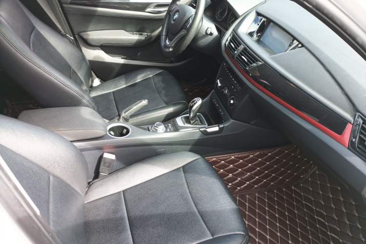 Used BMW X1 2015 sDrive18i Fashion Upgrade Edition
