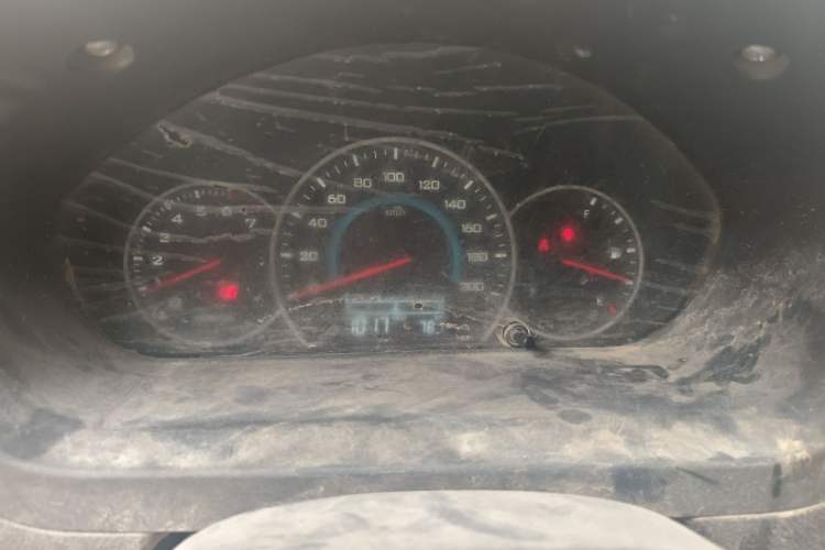 Used Wuling Rongguang V 2018 1.5L Standard Version
