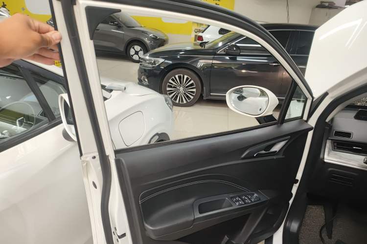 Used NETA V 2022 Chao 300 Lite Lithium Iron Phosphate
