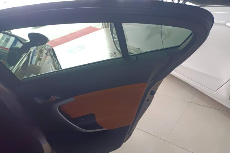 Used Buick Regal 2015 1.6T Elite Tech Model
