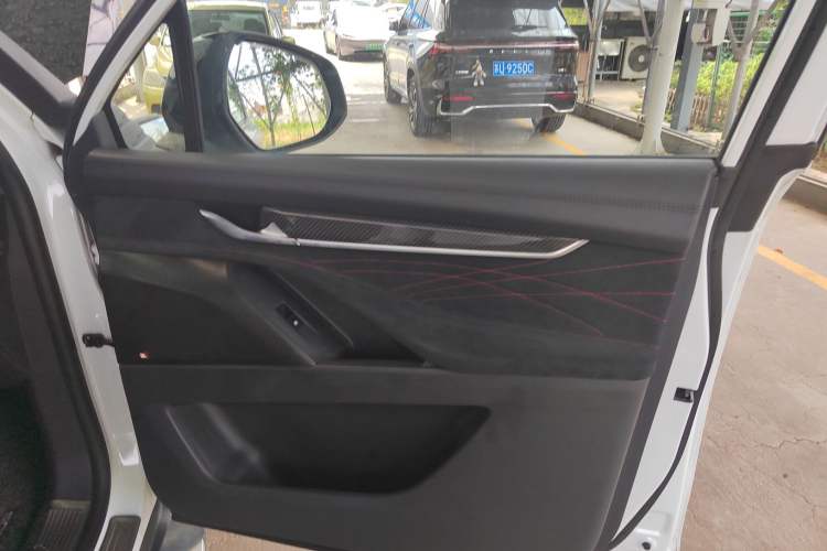 Used SAIC MAXUS D90 Pro 2021 2.0T Diesel 4x4 Alashan Edition 7 Seats
