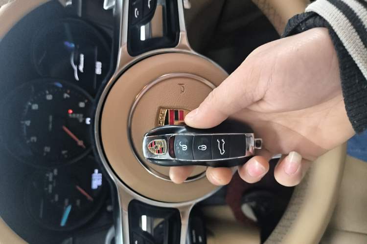 Used Porsche Macan 2014 Macan 2.0T
