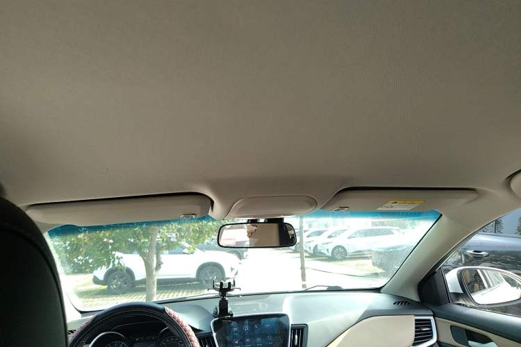 Used Chevrolet Monza 2022 320 Automatic Enjoyment Edition
