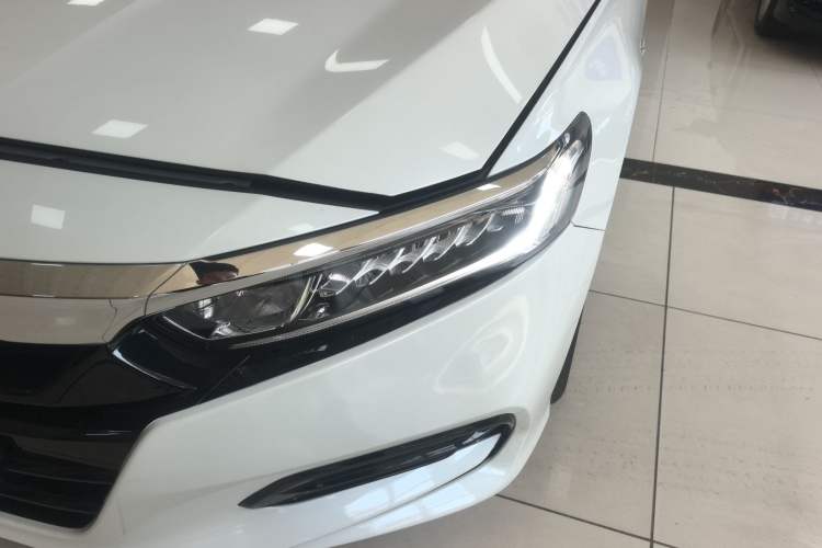 Used Honda Accord 2018 230TURBO Comfort Version National V
