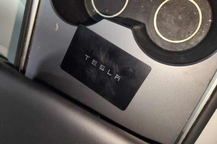 Used Tesla Model Y 2022 Rear-Wheel-Drive Version