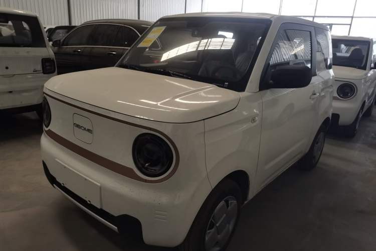 Used Geely Galaxy Panda 2024 Panda Mini 200km Endurance Bear