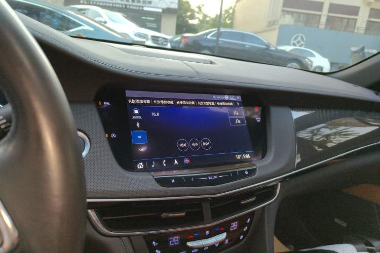 TDK.VehicleDetails.img