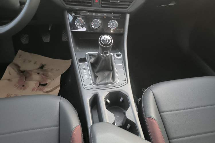 Used Volkswagen Bora 2021 1.5L Manual Comfort Smart Connect Edition
