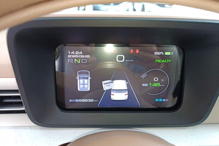 Used Wuling Hongguang MINIEV 2024 3rd Generation 215km Youth Edition