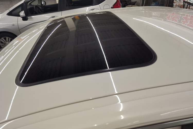 Used BMW 3 Series 2013 320Li Fashion Model
