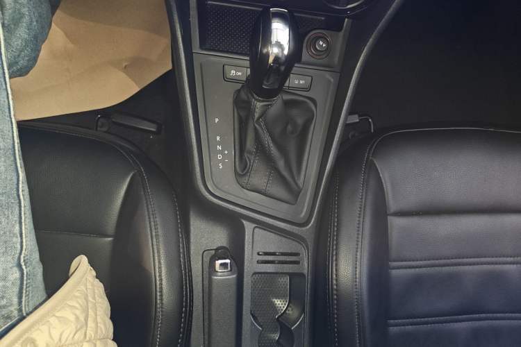 Used Volkswagen Lavida 2017 1.6L Automatic Fashion Edition
