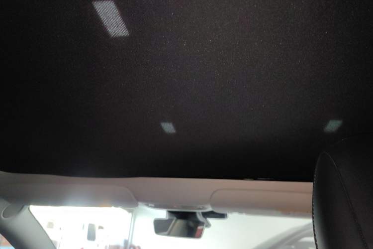 Used Tesla Model 3 2019 Standard Range Rear-Drive Upgraded Version
