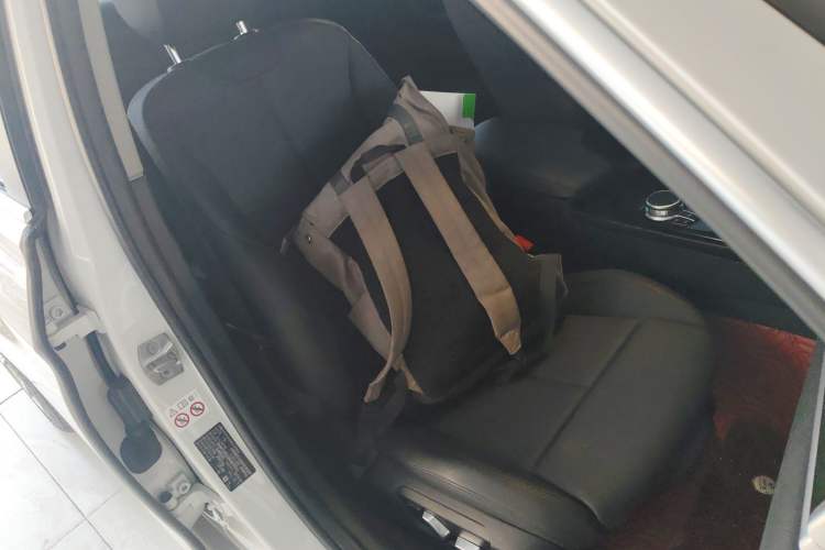 Used BMW 3 Series 2019 320Li Fashion Model
